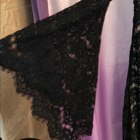 Black Off the Shoulder Lace Dress - Picture 3 of 8